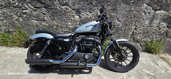 Harley-Davidson 883 IRON
