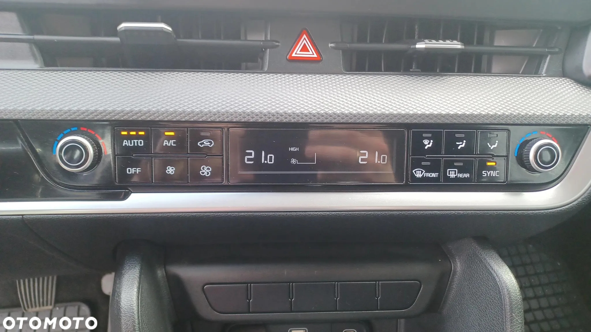 Kia Sportage 1.6 T-GDI M 2WD - 19