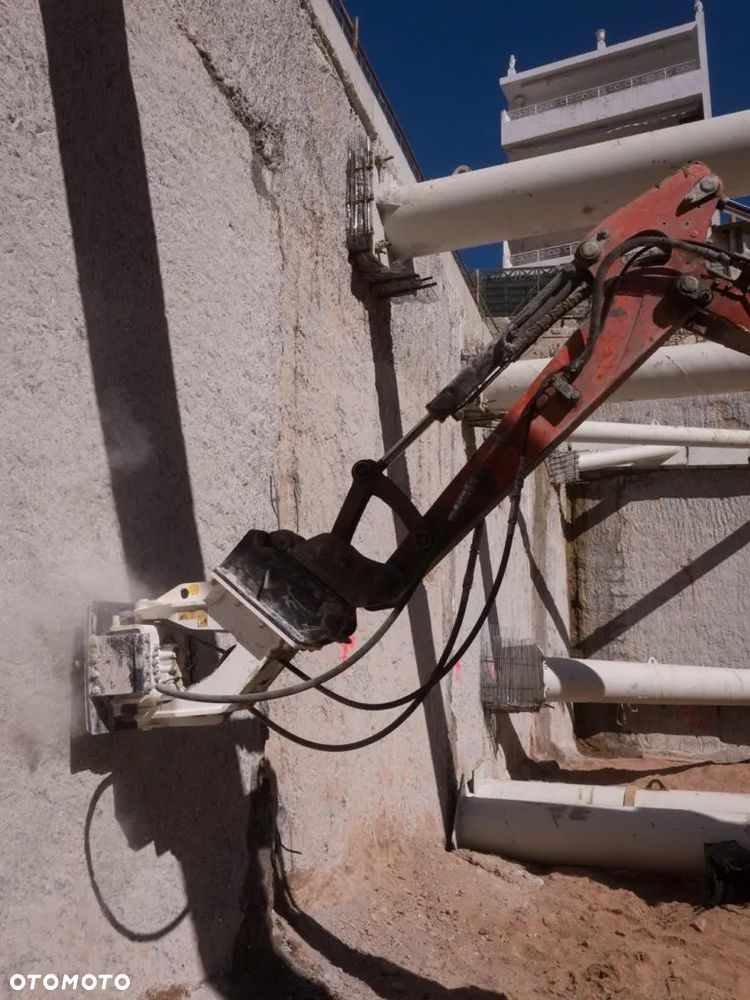 PROMOCJA Profiler do ścian SIMEX dla koparek o masie 6-12 ton DOSTĘPNY - 3