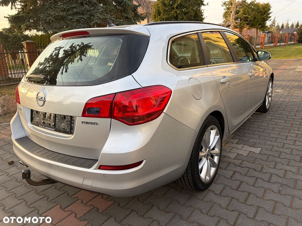 Opel Astra 1.6 Turbo Edition - 13