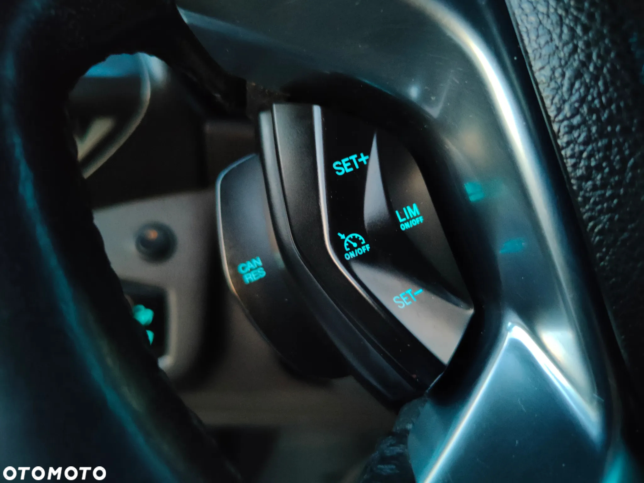 Ford Connect - 34