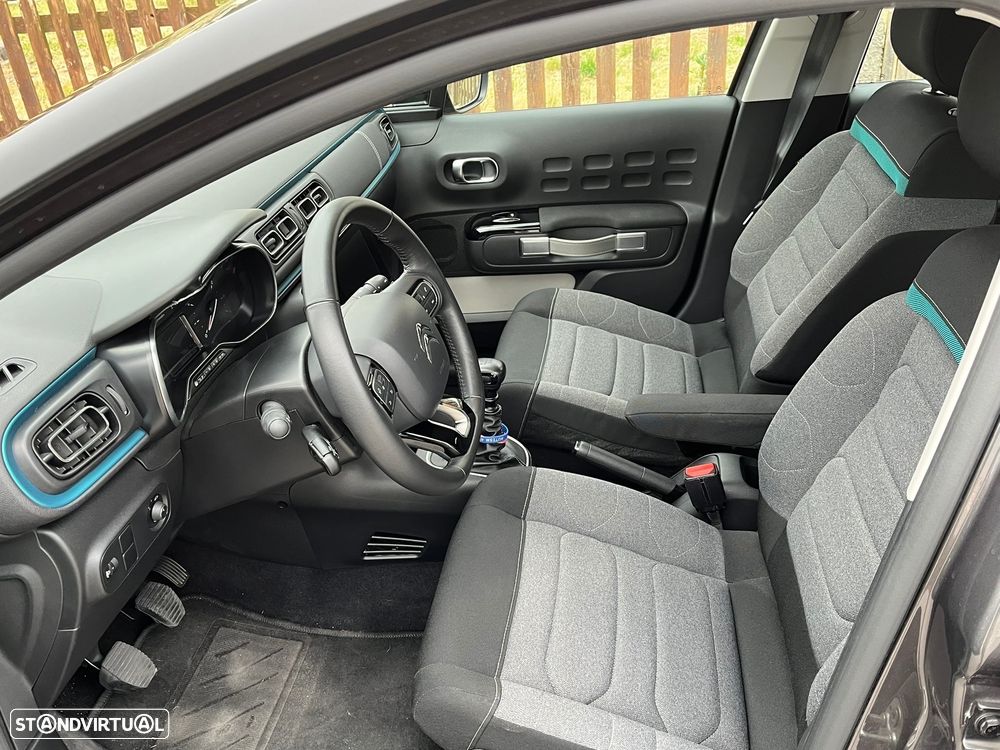 Citroën C3 1.2 PureTech Shine - 4