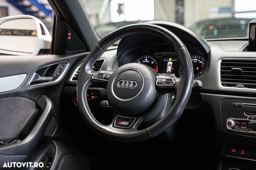 Audi Q3 2.0 TDI Quattro S tronic sport - 13