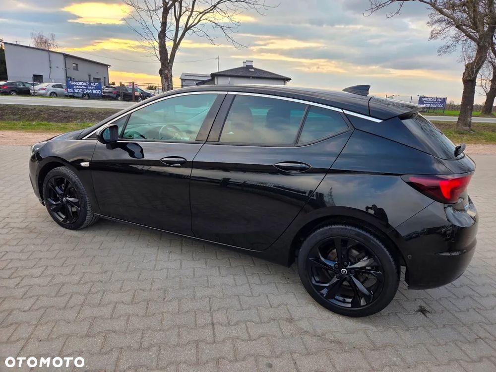 Opel Astra 1.4 Turbo Start/Stop Innovation - 17