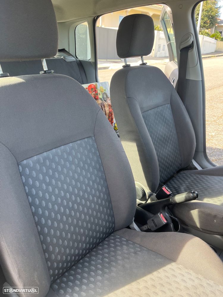 Ford Fiesta 1.4 TDCI Trend - 8