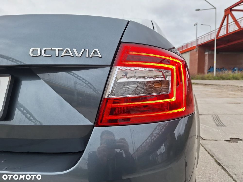 Skoda Octavia 1.4 TSI Ambition - 10