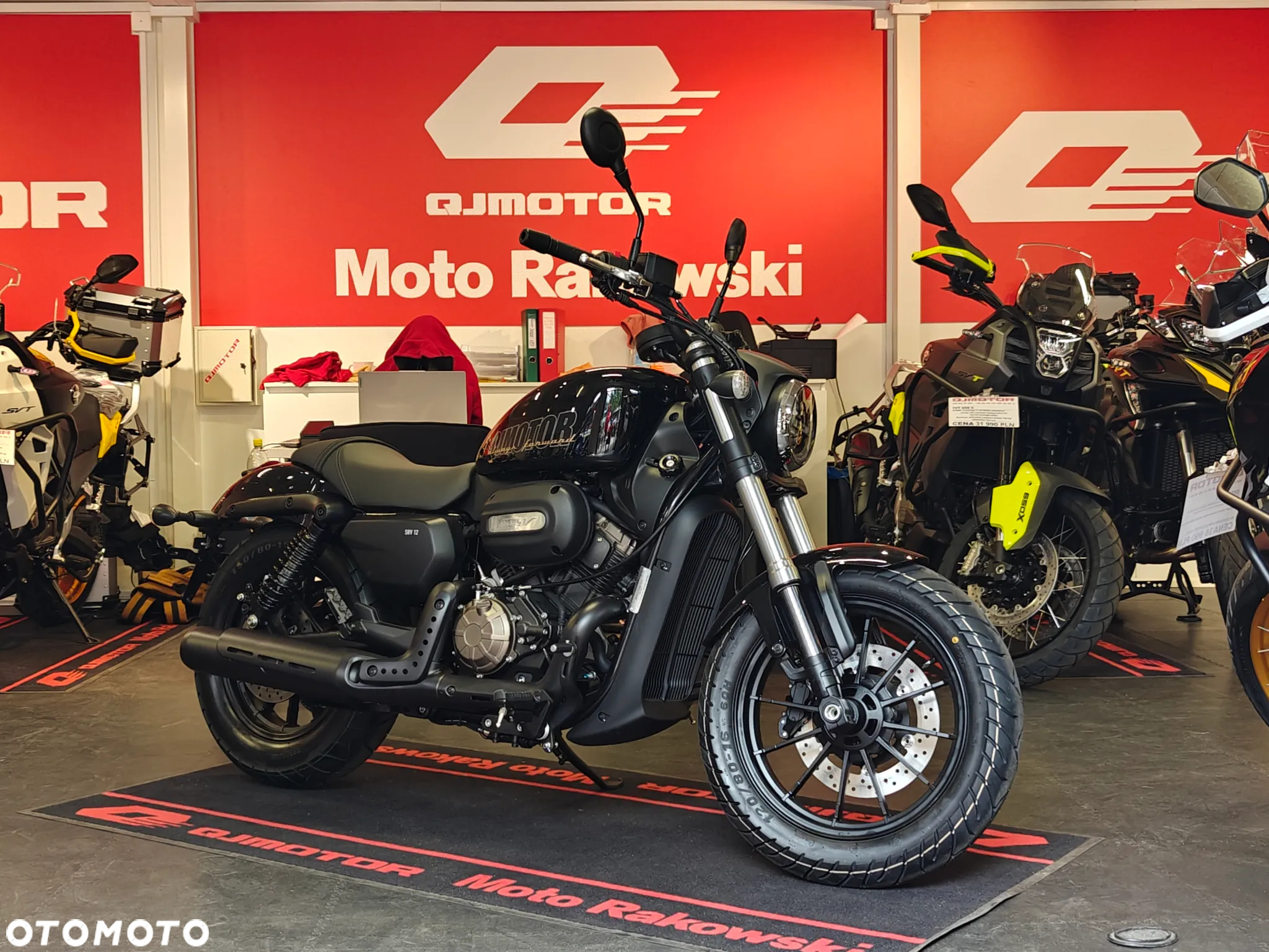 QJMOTOR SRV 125 - 3