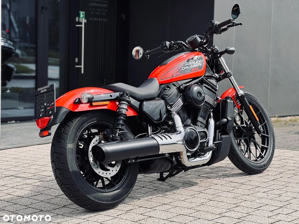Harley-Davidson Sportster Nightster 975 - 4