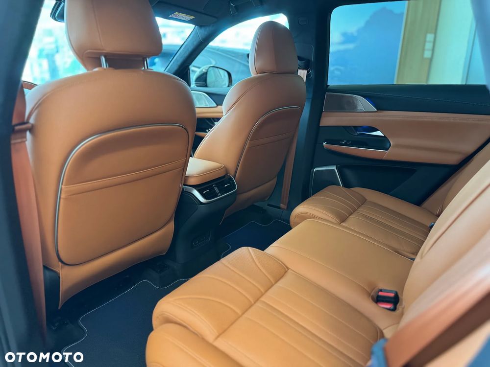 XPeng G9 94.6 kWh AWD Performance - 5