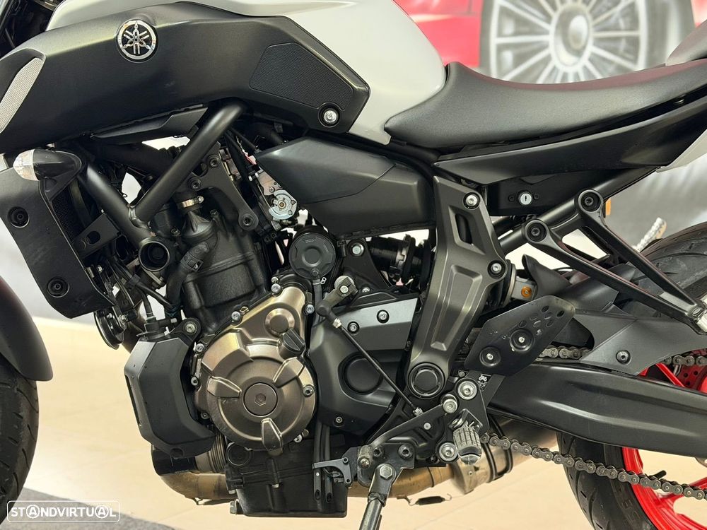 Yamaha MT-07 35kW - 10