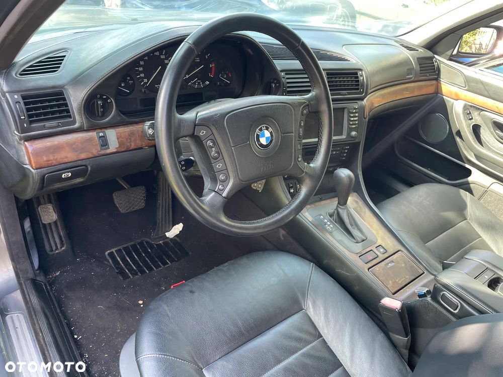 BMW Seria 7 - 9