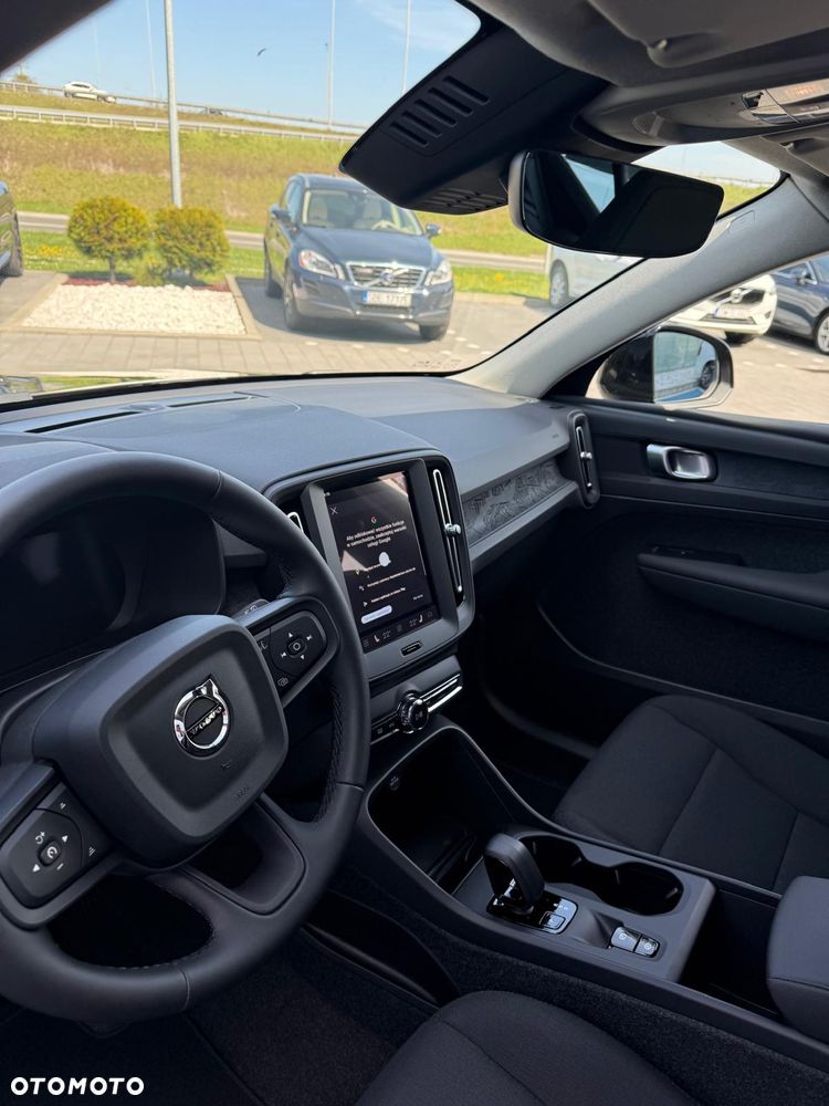 Volvo XC 40 B3 Essential - 4