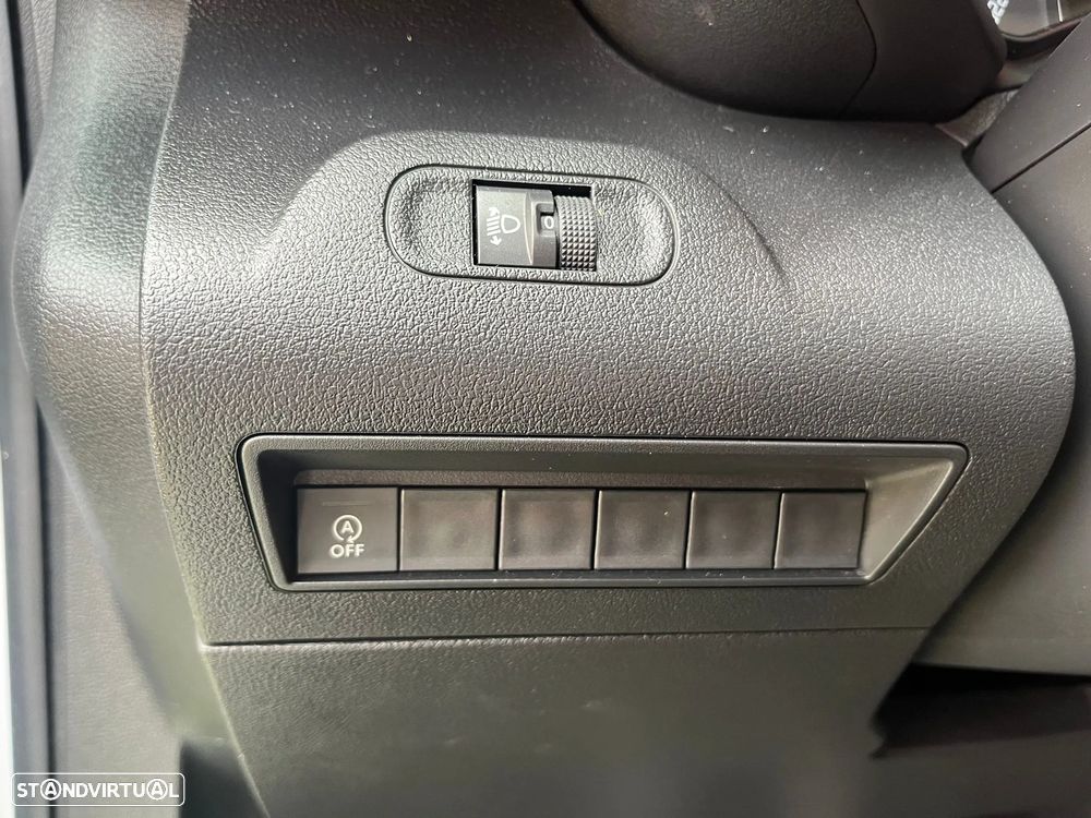 Toyota Proace City | 1.5 D-4D | 3 Lug. - 17