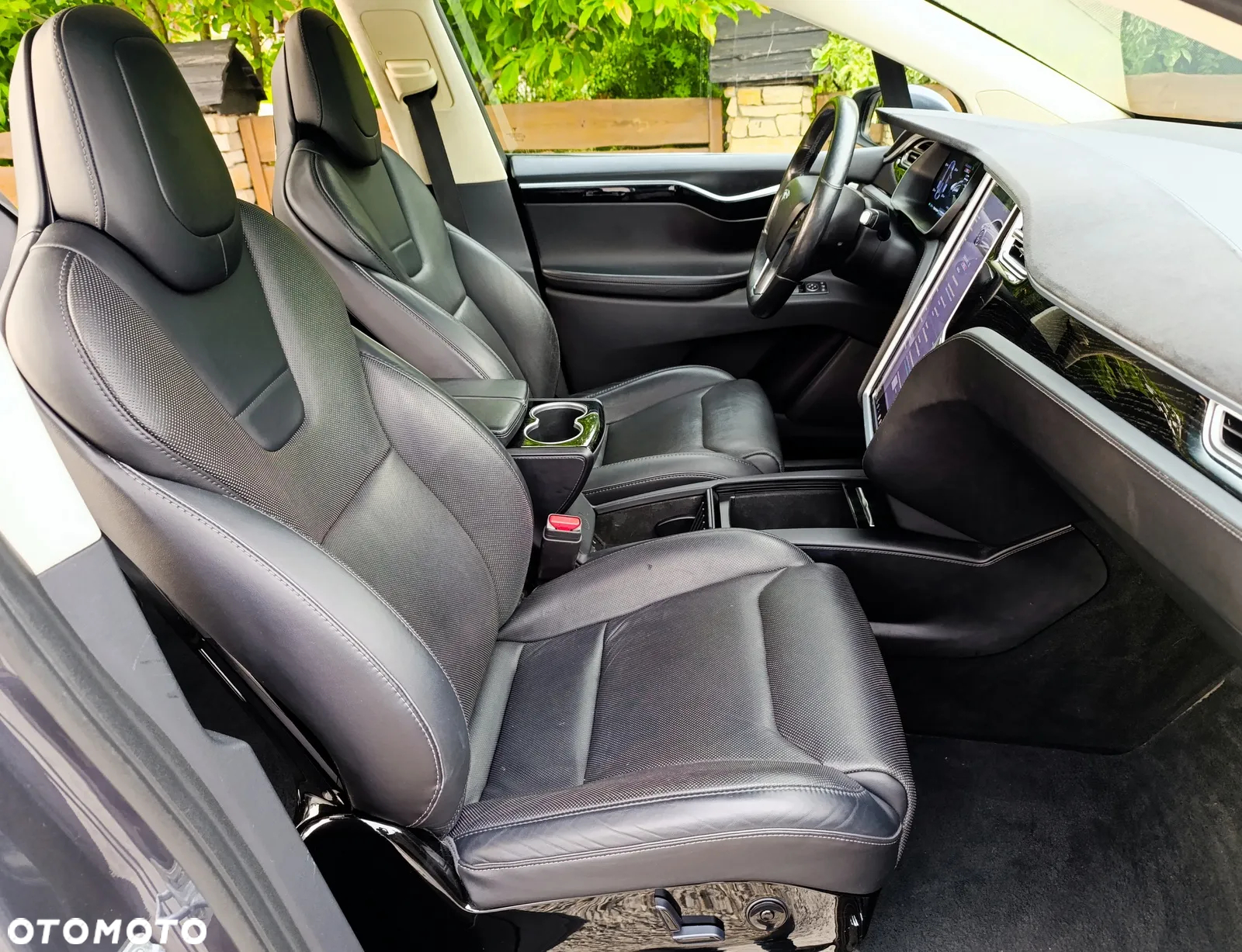 Tesla Model X Performance - 6