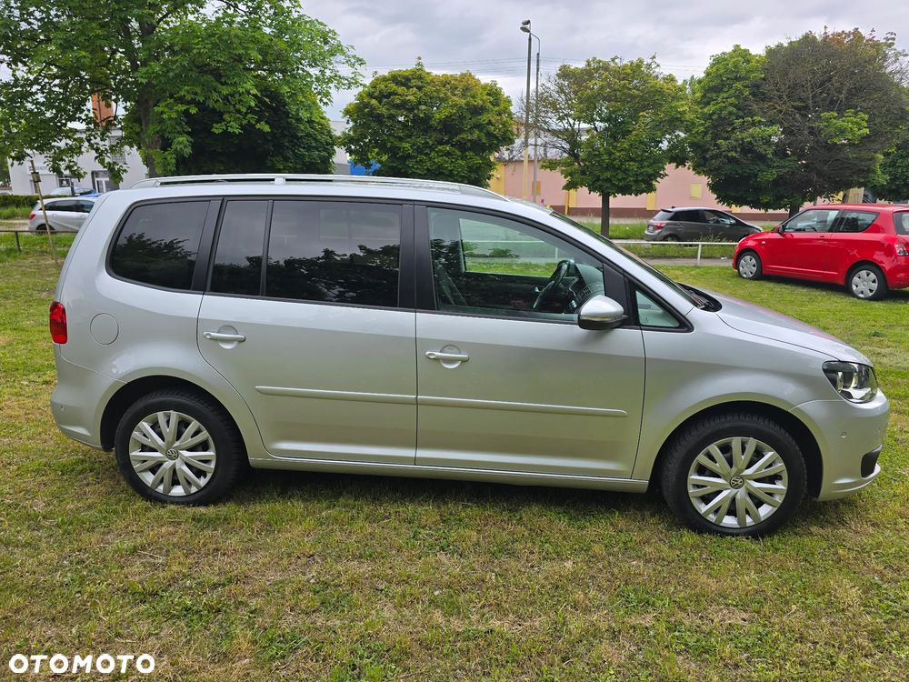 Volkswagen Touran 2.0 TDI Highline - 6