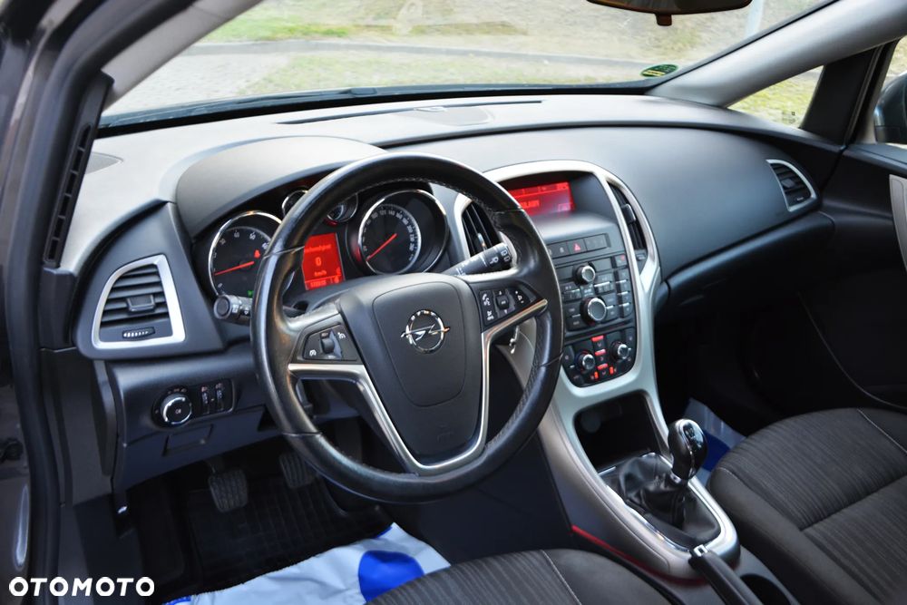 Opel Astra 1.6 Enjoy - 21