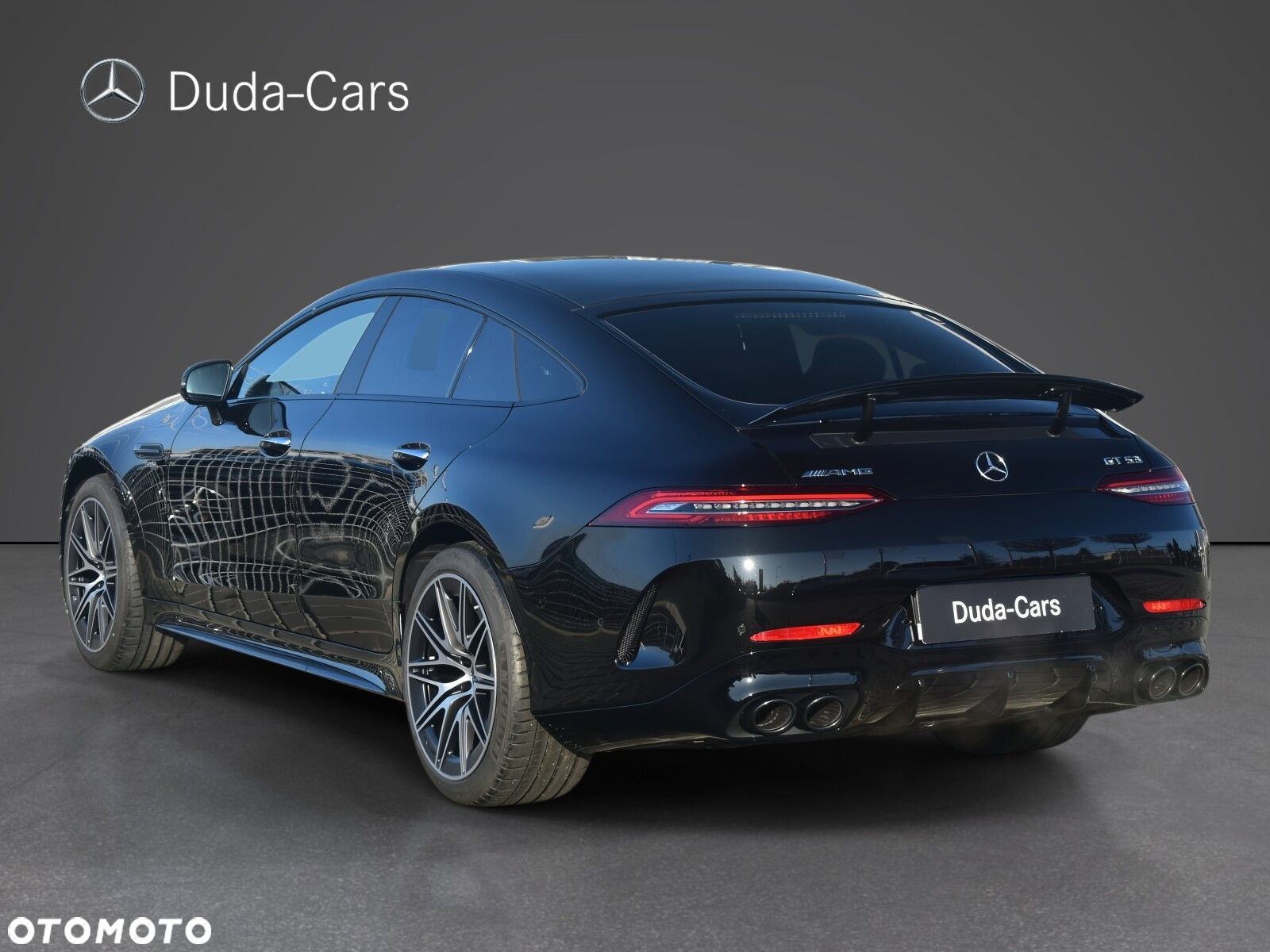 Mercedes-Benz AMG GT - 3