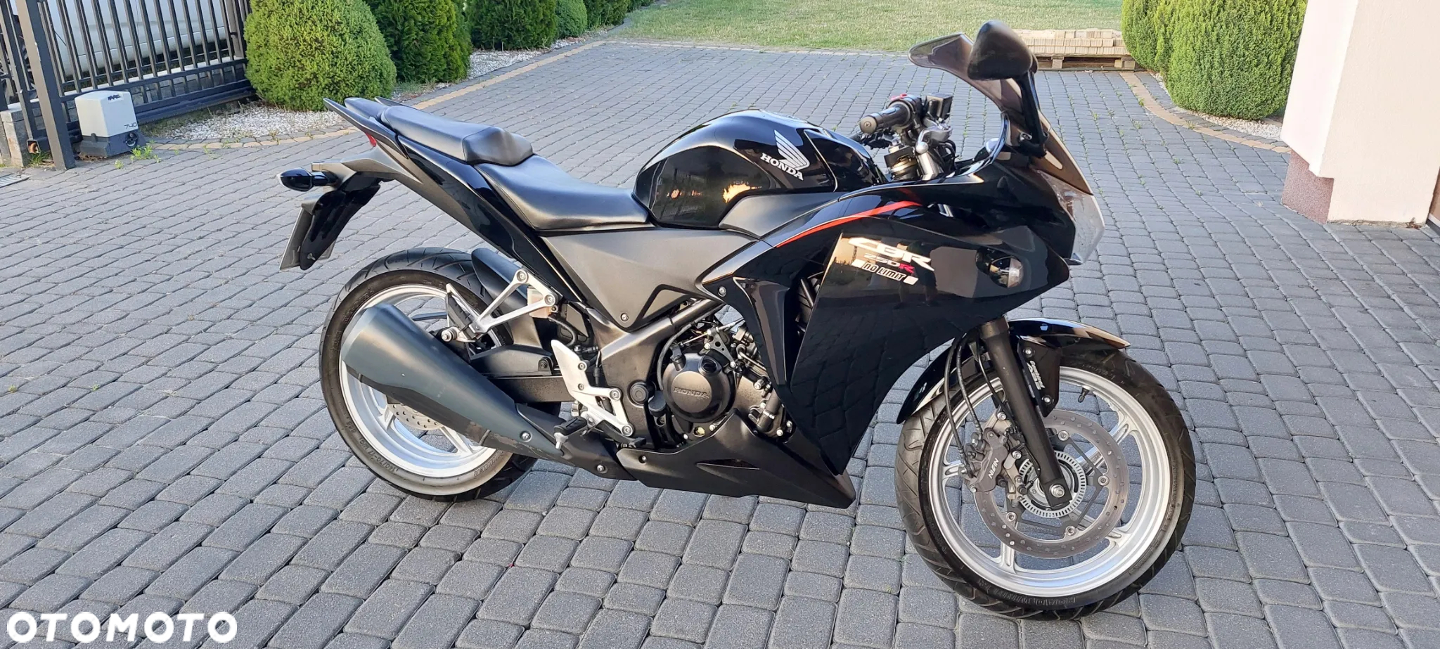 Honda CBR - 26