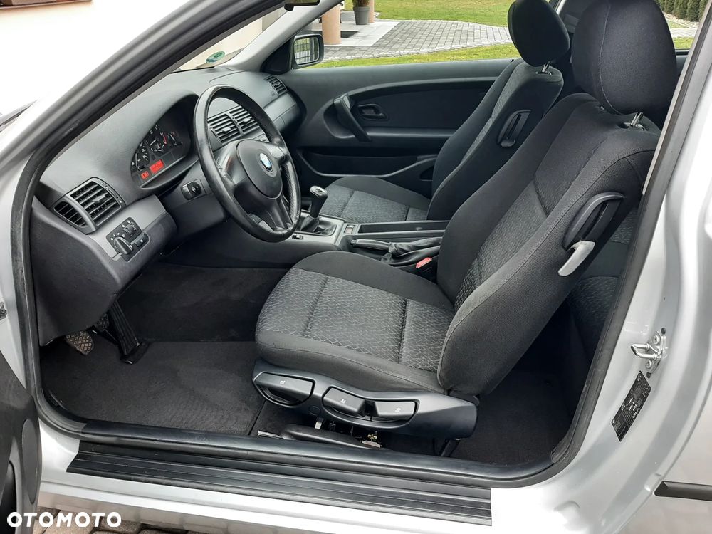 BMW Seria 3 316ti - 22