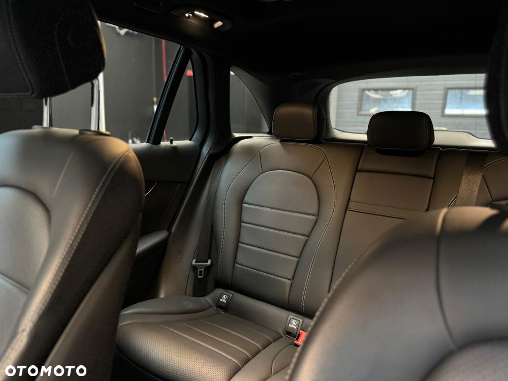 Mercedes-Benz GLC 300 4-Matic - 10