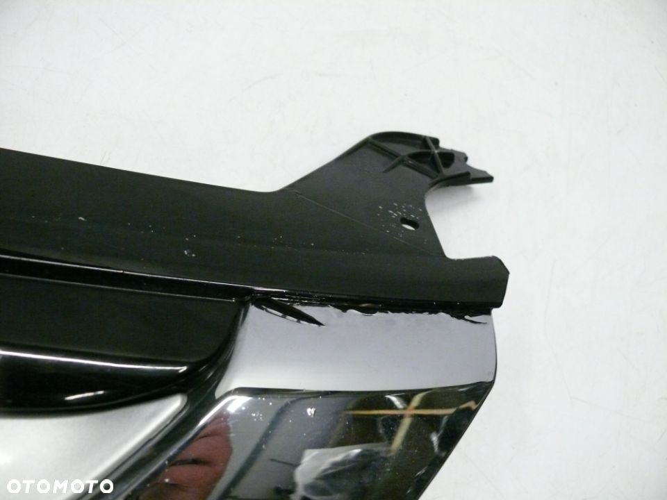 ATRAPA GRILL MITSUBISHI OUTLANDER 2015 - 2