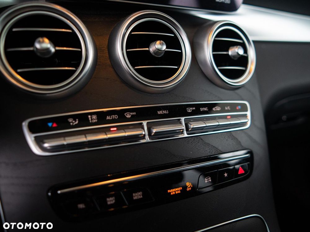 Mercedes-Benz GLC 200 4-Matic - 22
