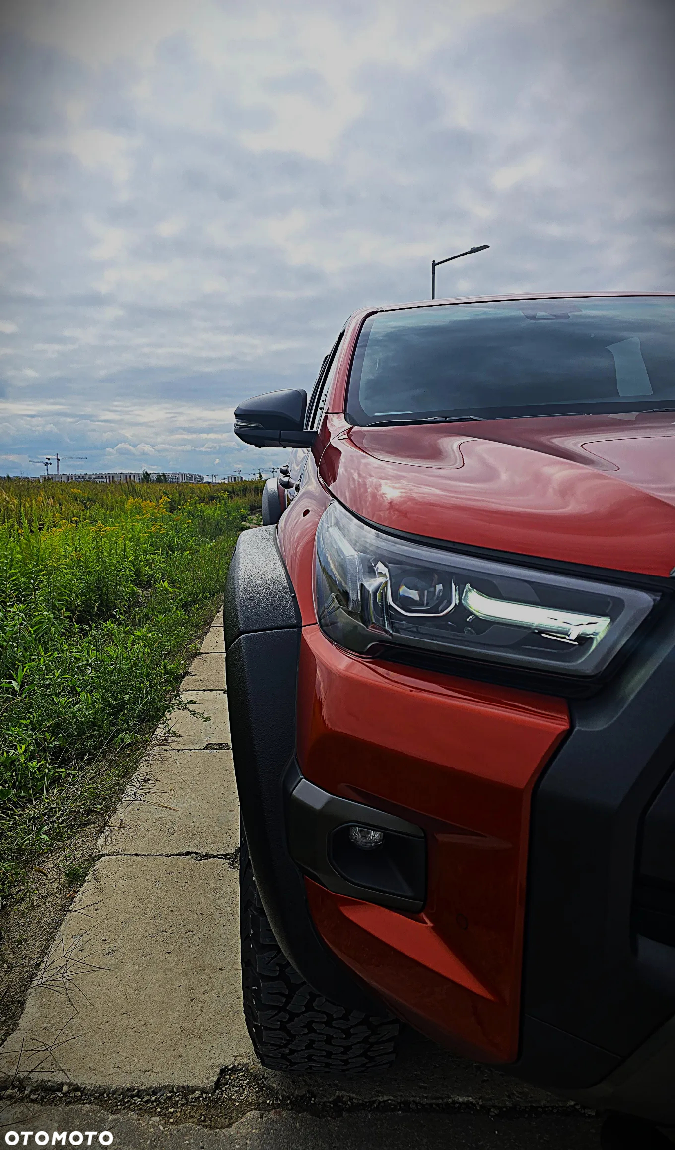 Toyota Hilux 2.8 D-4D Double Cab SR5 4x4 - 5