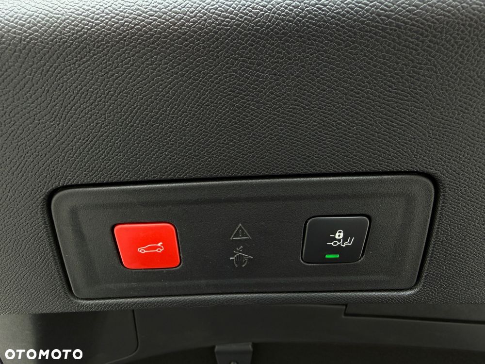 Peugeot 508 BlueHDi 130 EAT8 GT - 18