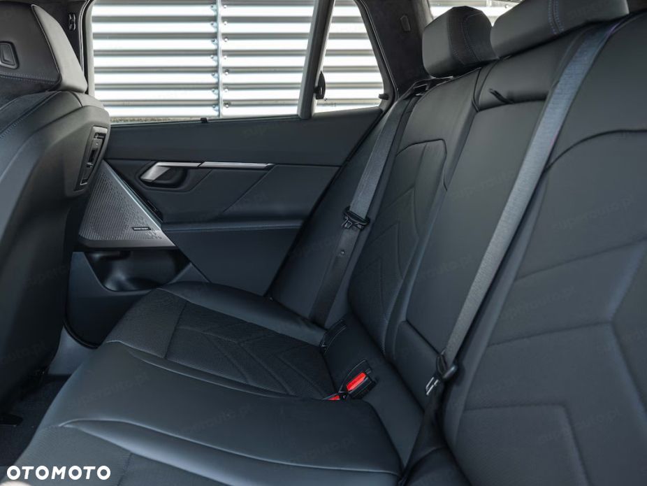 BMW i5 83.9kWh eDrive40 M Sport - 13