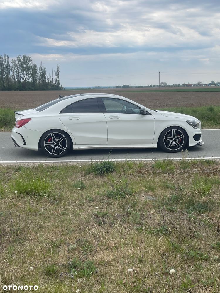 Mercedes-Benz CLA 250 7G-DCT - 8