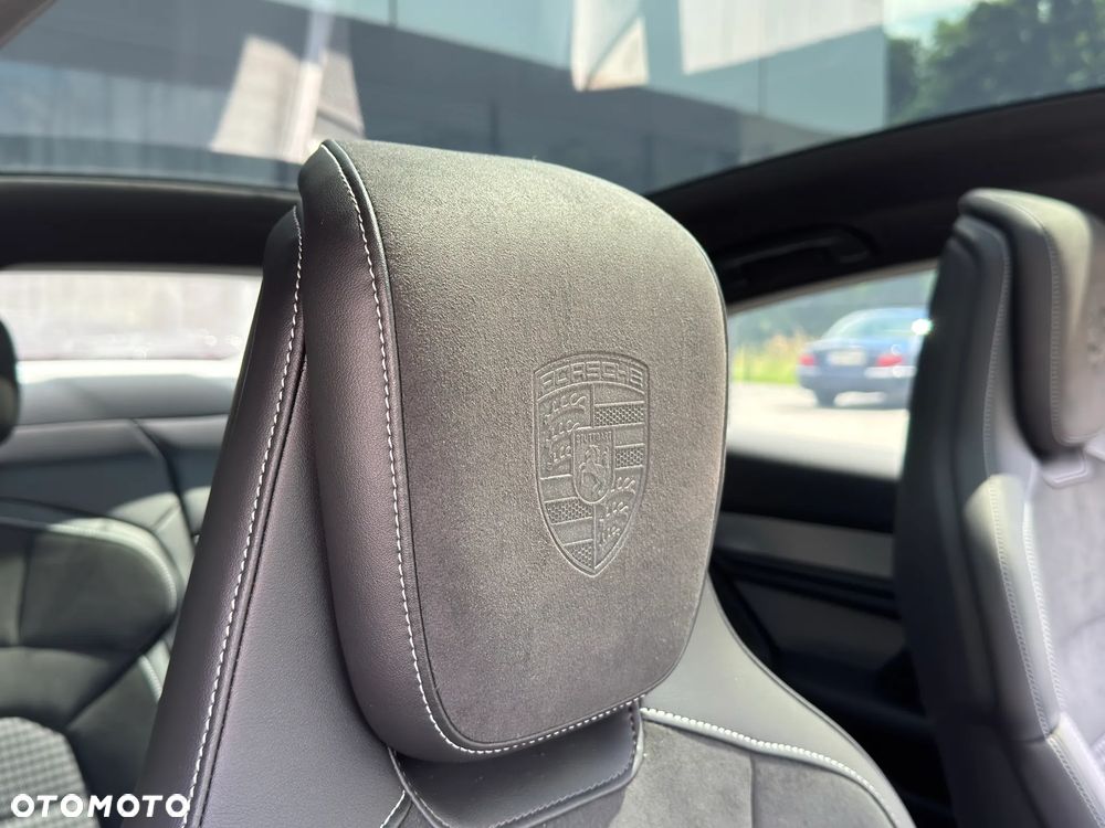 Porsche Taycan 105kWh 4 - 22