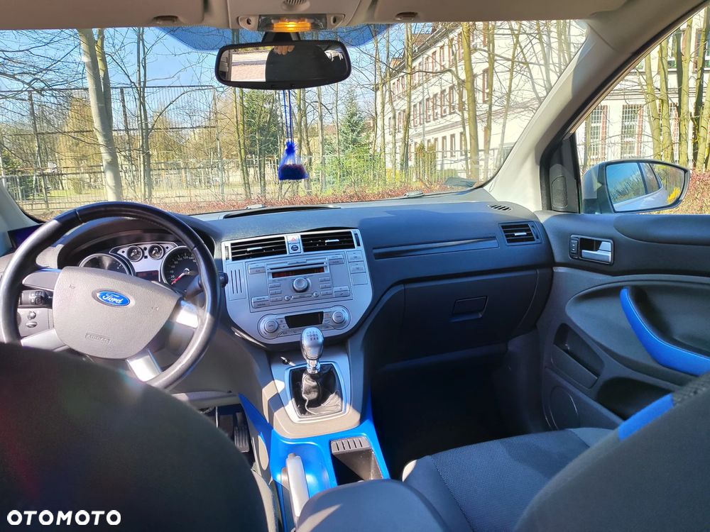 Ford Kuga 2.0 TDCi Titanium - 20