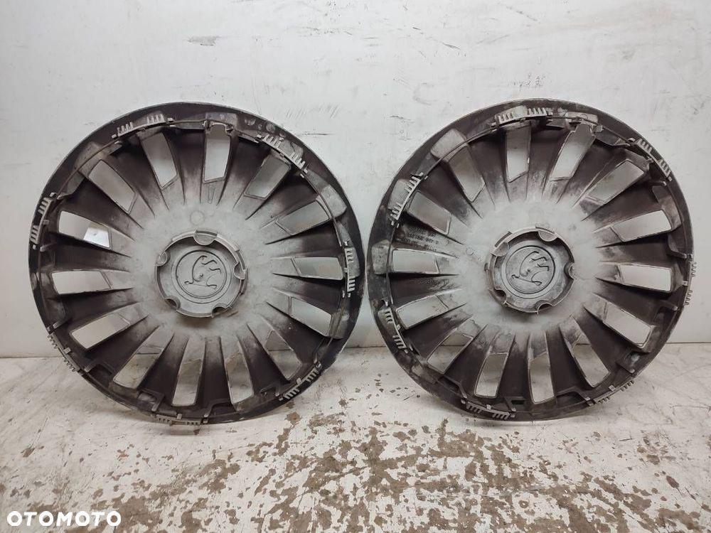 KOŁPAK 2 SZT 16' - 8