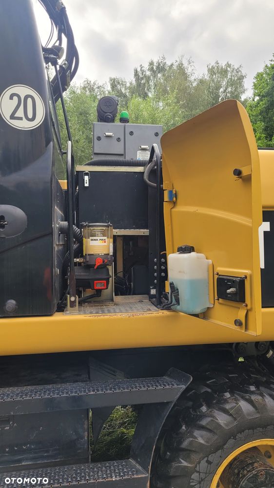 Caterpillar M316D - 9
