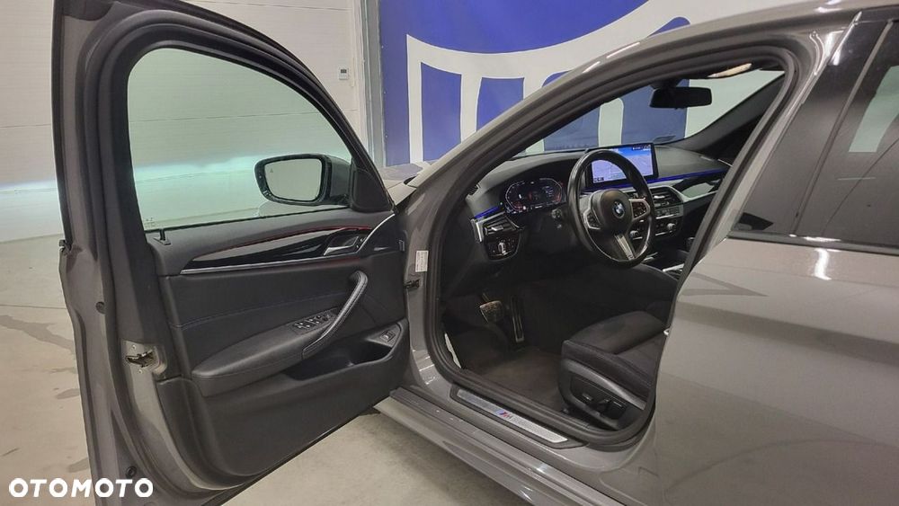 BMW Seria 5 - 11