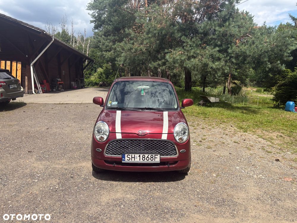 Daihatsu Trevis - 2