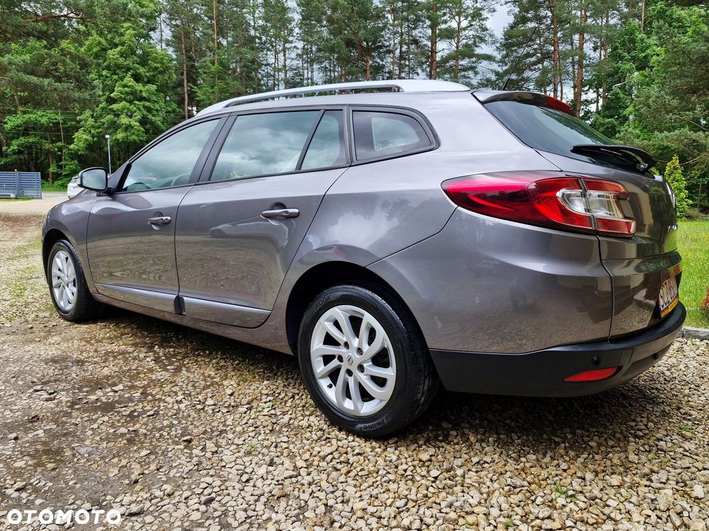 Renault Megane 1.6 16V 110 Paris - 17