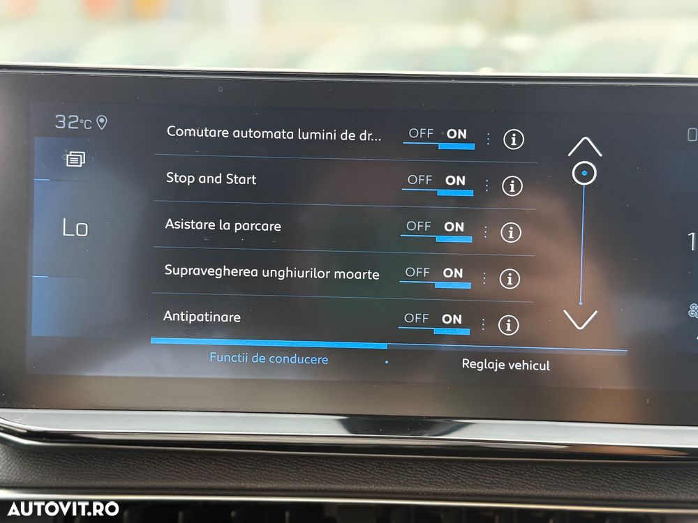 Peugeot 3008 BlueHDi 130 Stop & Start EAT8 Active Pack - 14