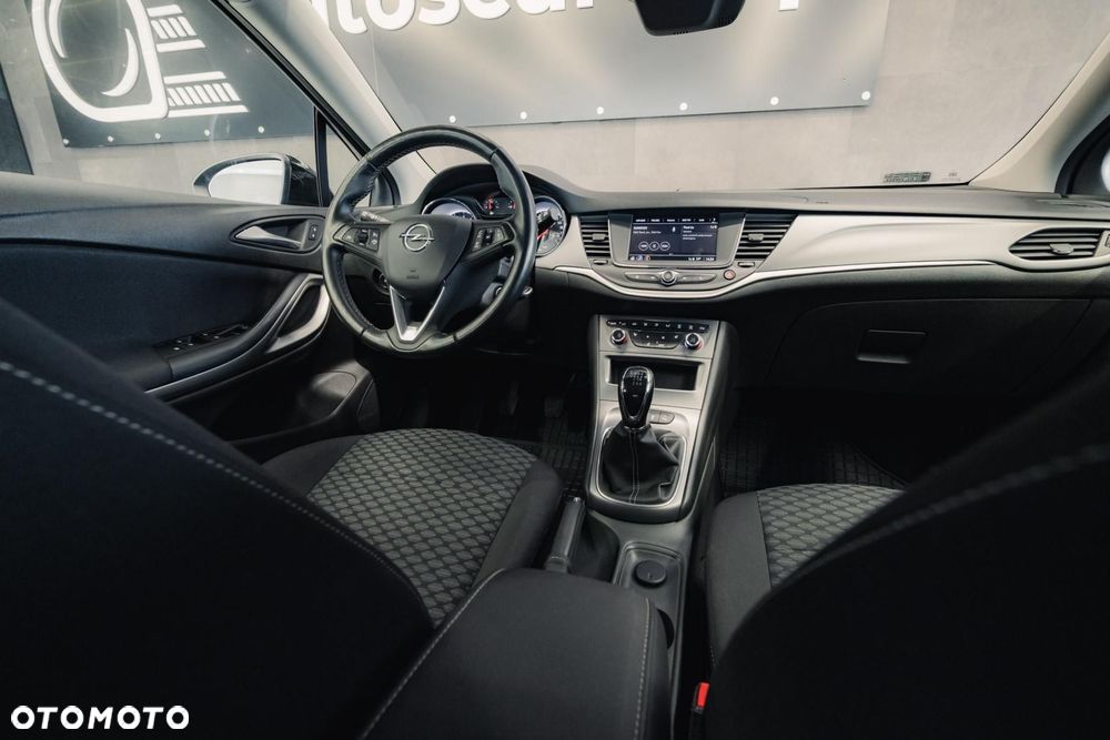 Opel Astra - 17