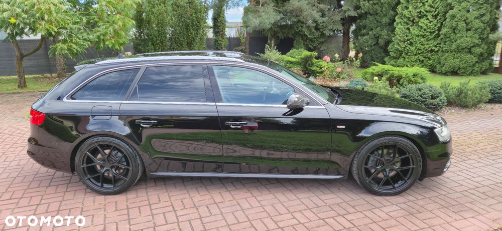 Audi A4 Avant 2.0 TDI Quattro S tronic - 24