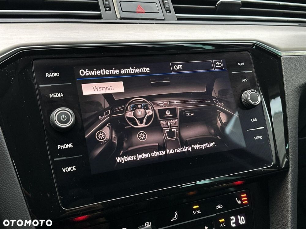 Volkswagen Passat - 27