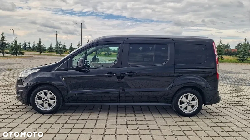 Ford Tourneo Connect Grand - 37