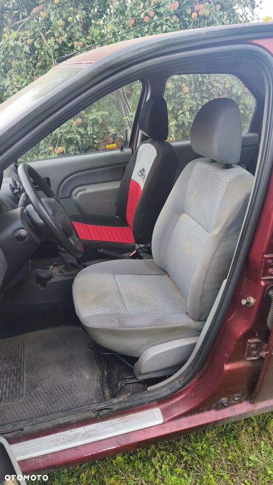 Dacia Logan - 5