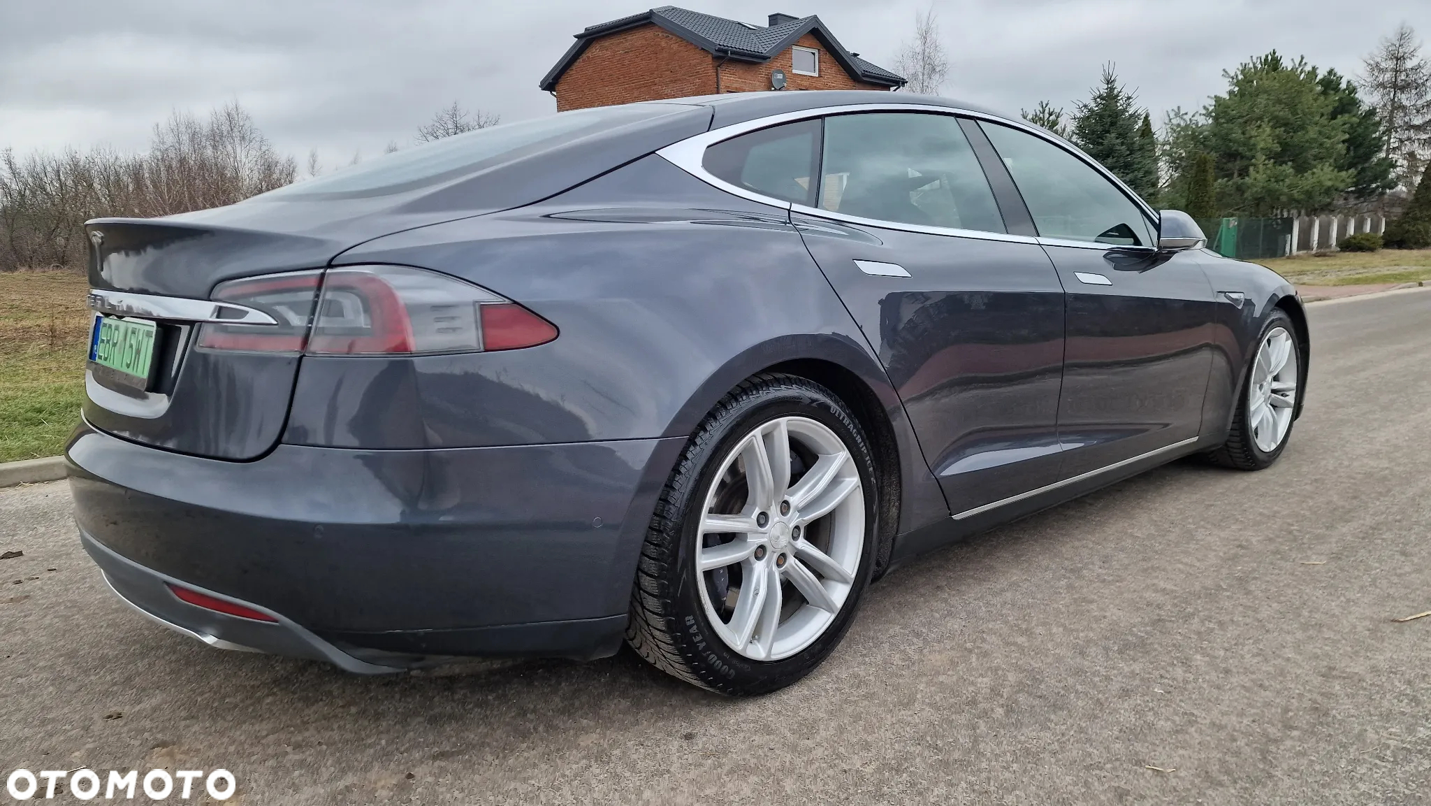 Tesla Model S Long Range Plus - 11