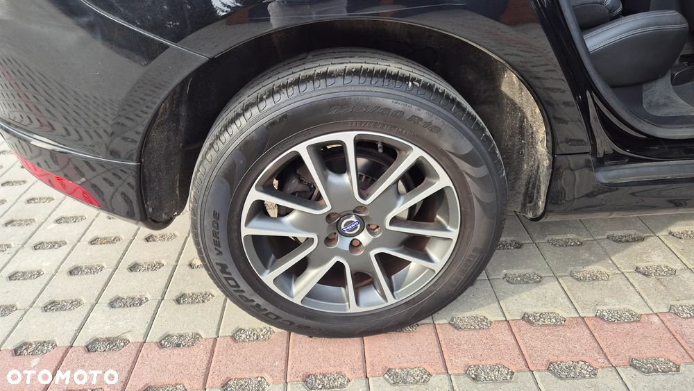 Volvo XC 60 D4 Geartronic Momentum - 24