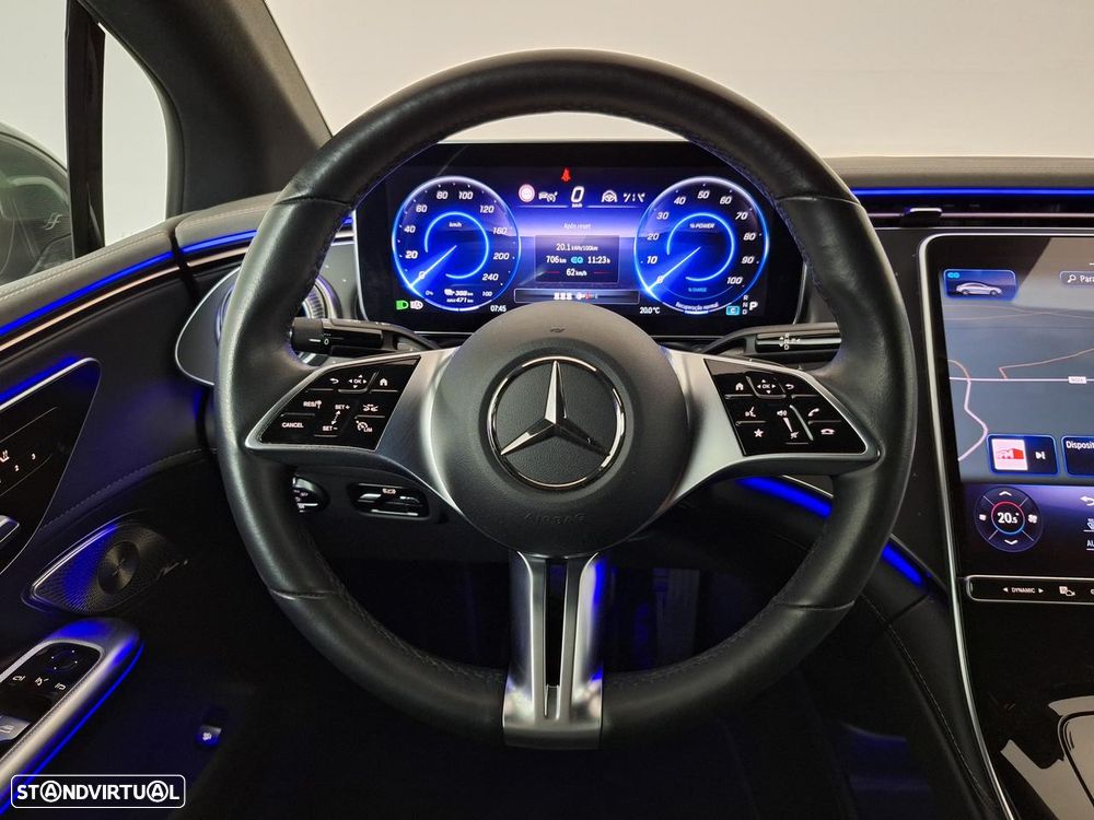 Mercedes-Benz EQE 350+ - 17