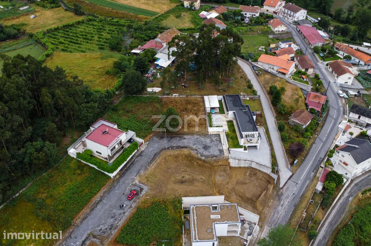 Terreno urbano para construção com 500 m2 na Lage - Vila Verde - Grande imagem: 4/24