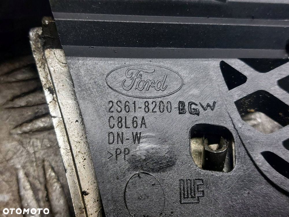 GRILL ATRAPA CHŁODNICY FORD FIESTA MK4 FL 99-02 2S61-8200-BGW - 5