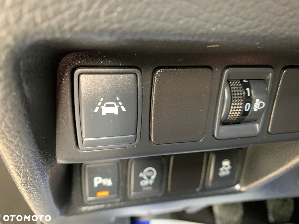 Nissan Qashqai - 22