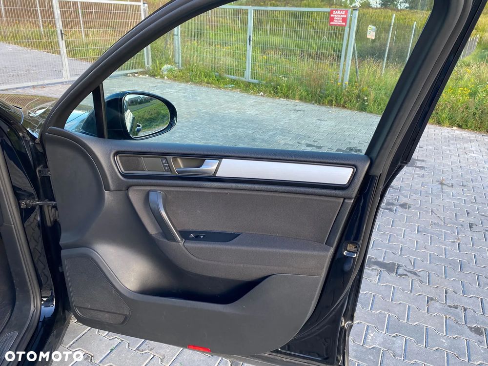 Volkswagen Touareg 3.0 V6 TDI DPF Tiptr - 19